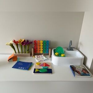 The helper Lovevery play kit